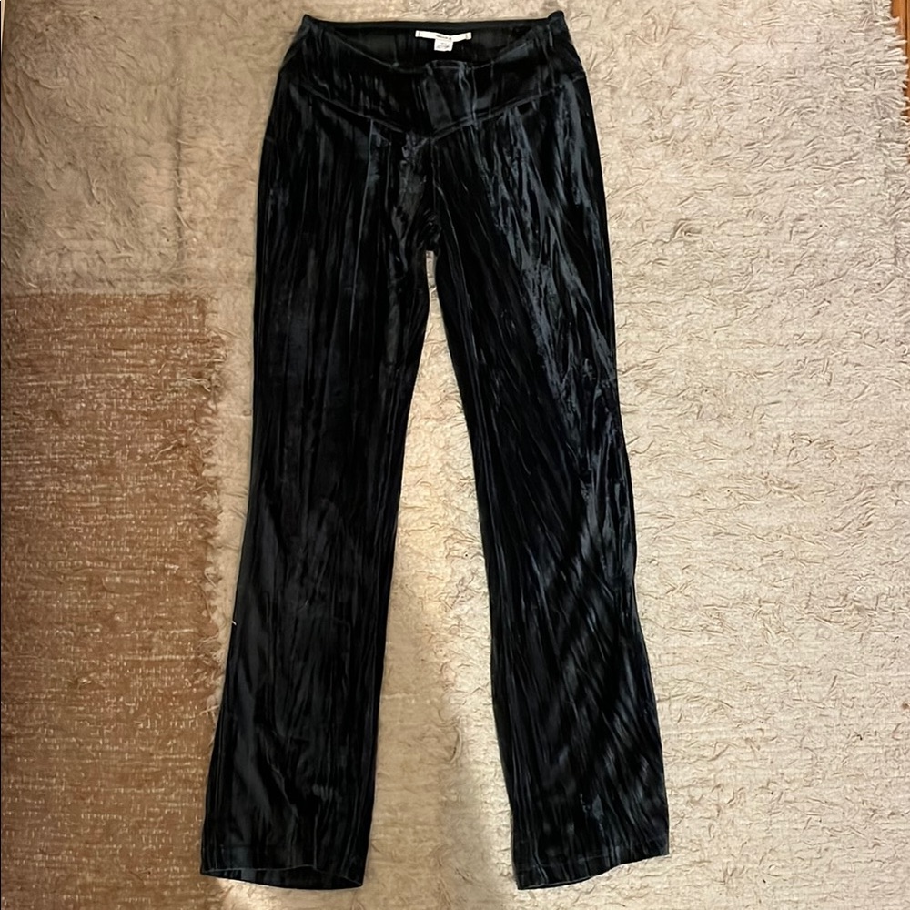 Kimchi Blue Black Velvet Pants